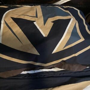Vegas Golden Knights queen duvet with 2 pillow cases.